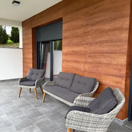 Vision Country house Goc